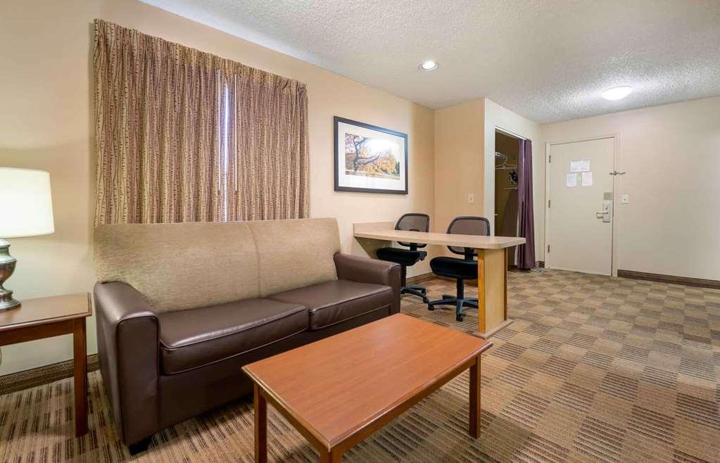 Extended Stay America Suites - Chicago - Lombard - Yorktown Center Pokoj fotografie