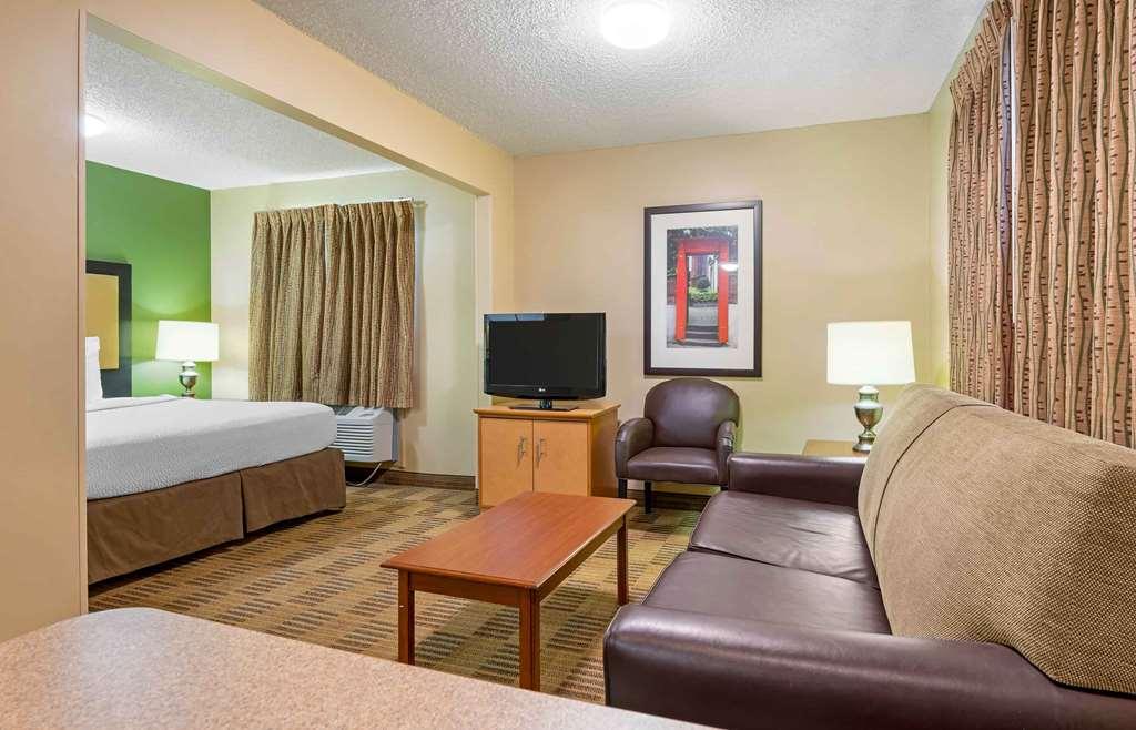 Extended Stay America Suites - Chicago - Lombard - Yorktown Center Pokoj fotografie